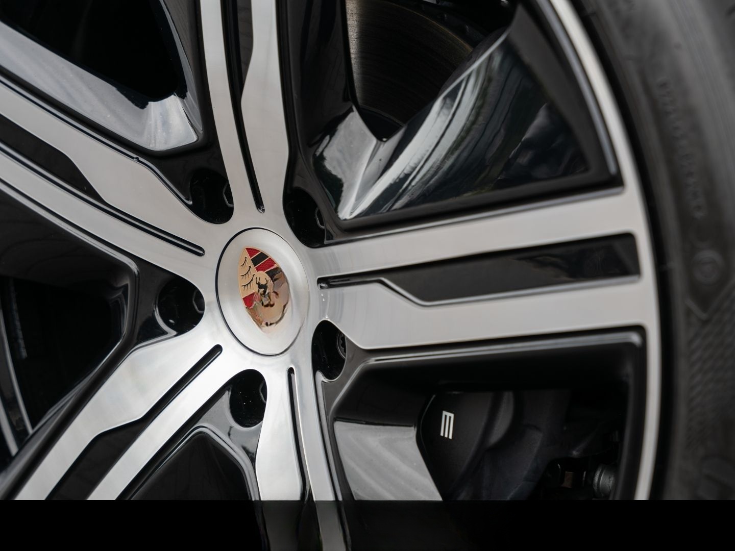 Porsche Macan 4 BOSE Panoramadach Surround View LED foto 18