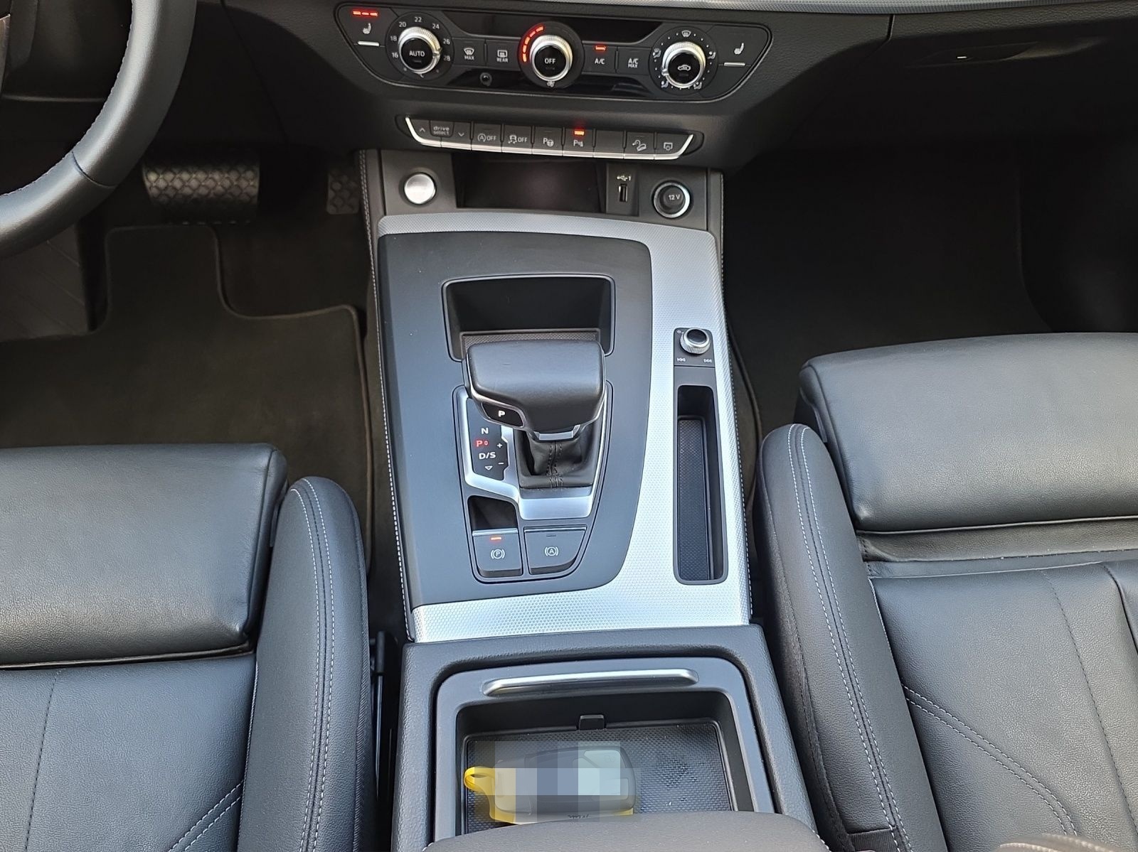 Audi Q5 Sportback 40 TDI qu s line edition one MATRIX foto 12