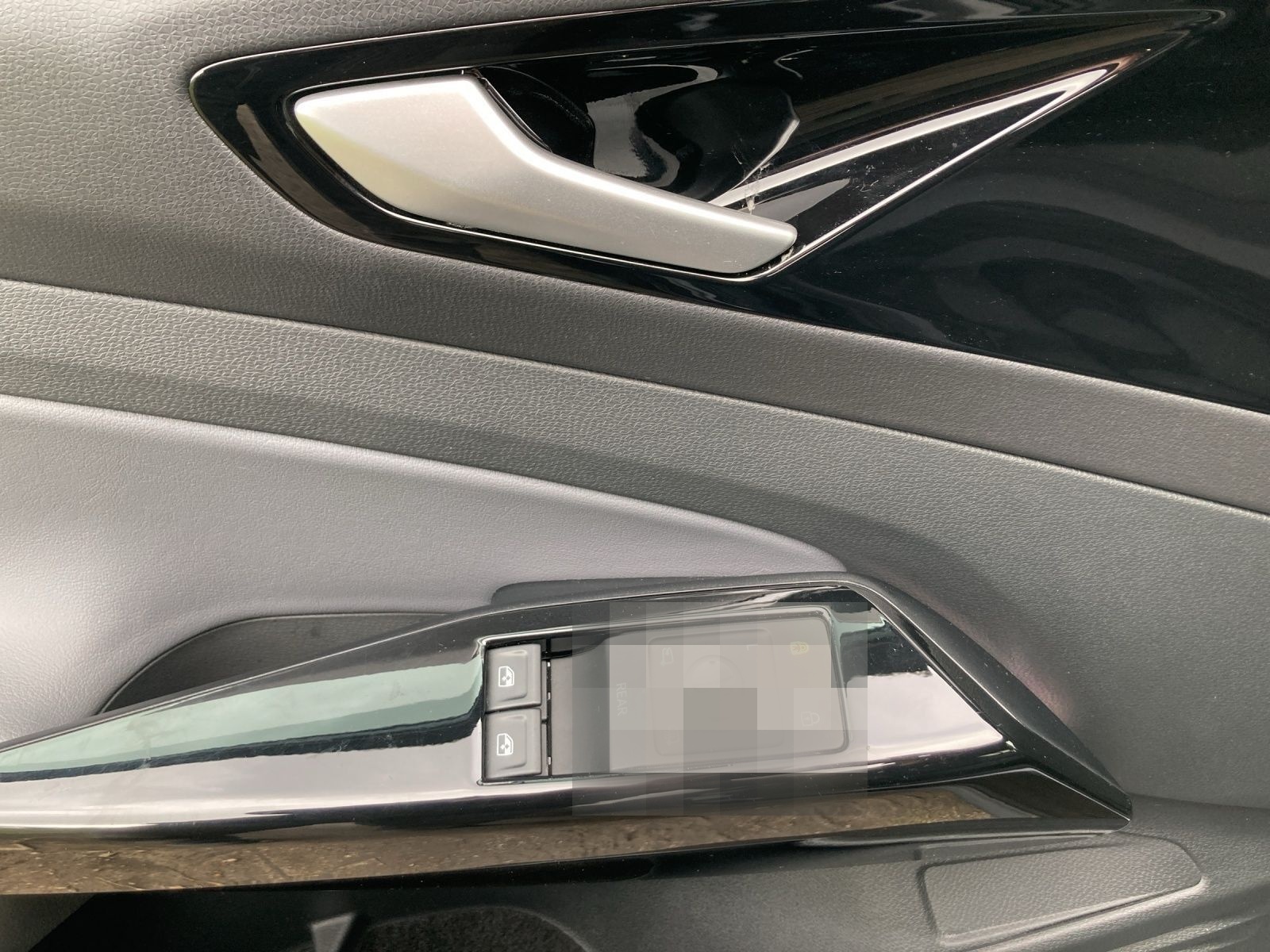 Volkswagen ID.4 PURE LM18 AHK NAVI-PRO ACC LED foto 8