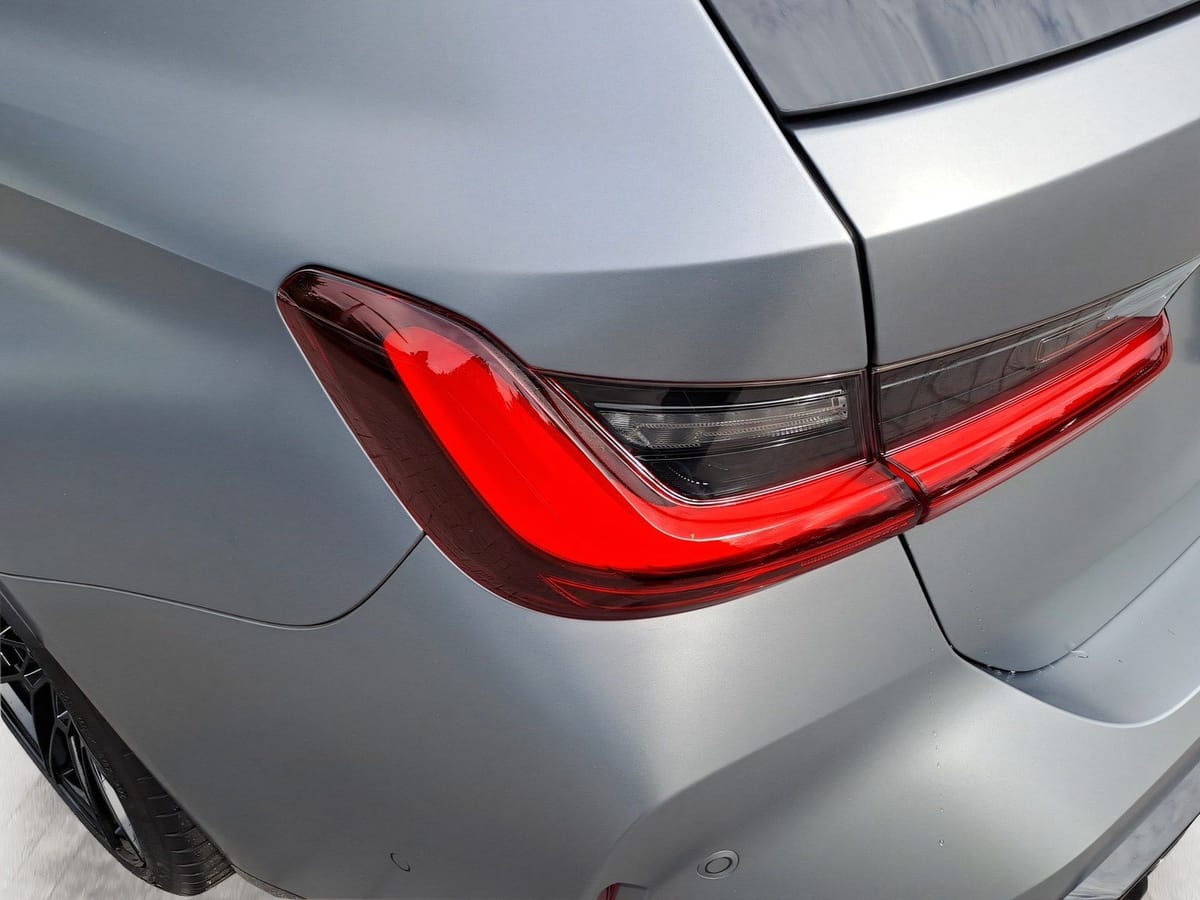 BMW M3 Competition M xDrive Touring Harman K Kamera foto 12