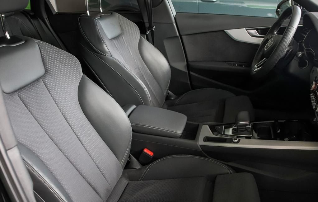 Audi A4 Av. 45 TFSI qu. 2x S line AHK LED Navi Sitzh. foto 4