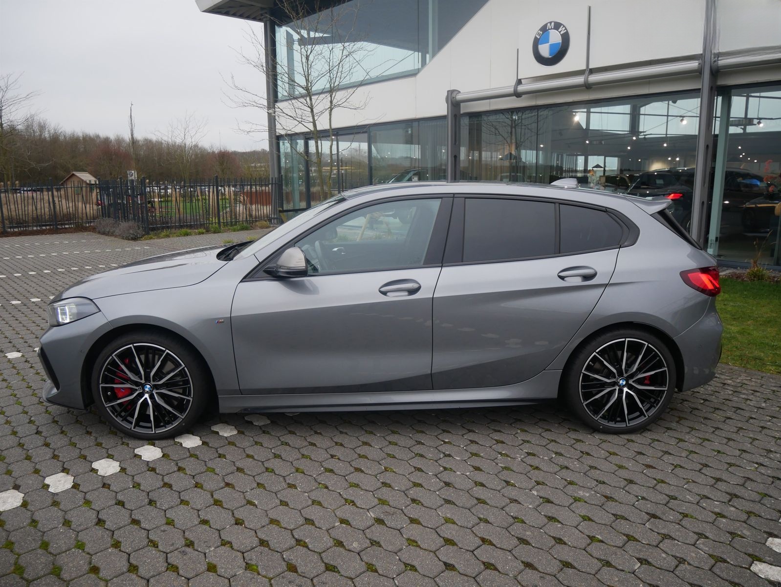 BMW M135i xDrive HUD H/K-HiFi LED LHZ DA. PA. ACC foto 2