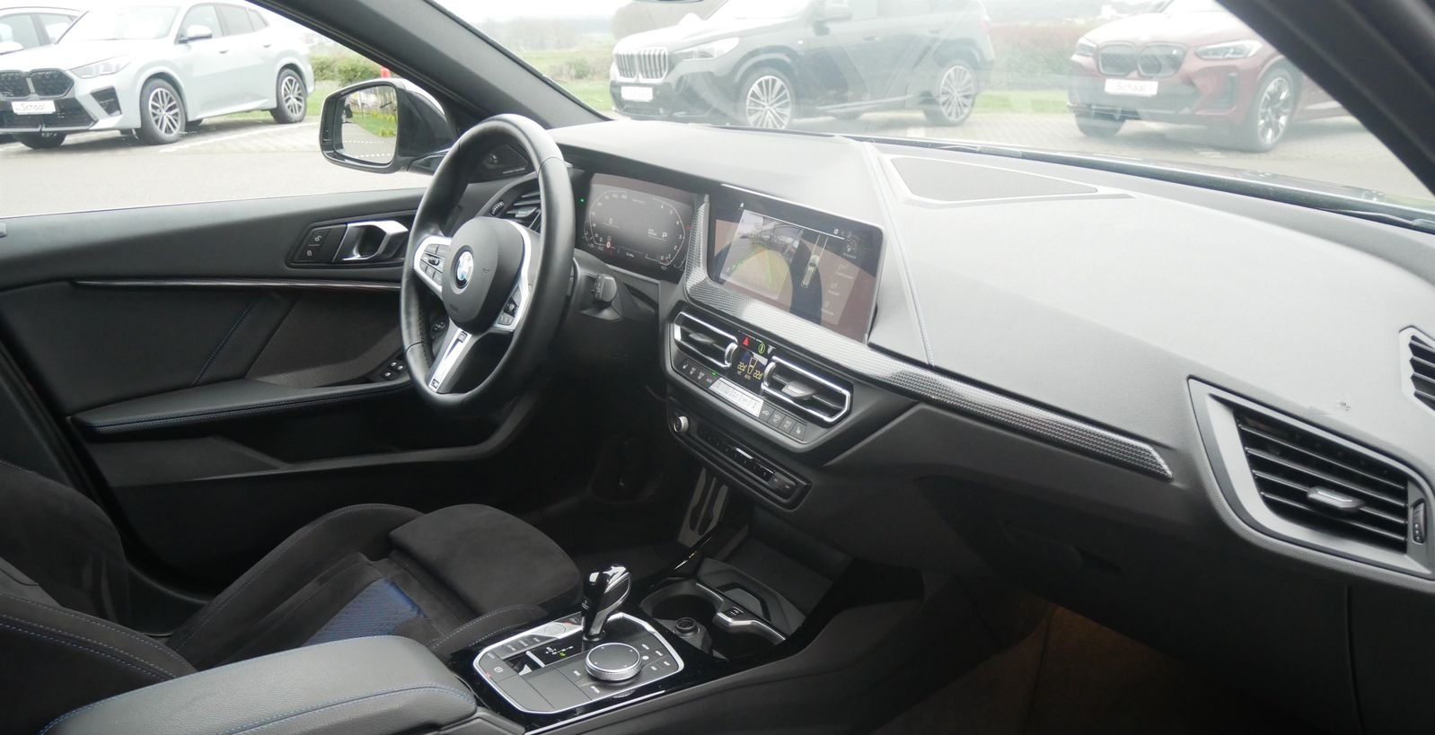 BMW M135i xDrive HUD H/K-HiFi LED LHZ DA. PA. ACC foto 14