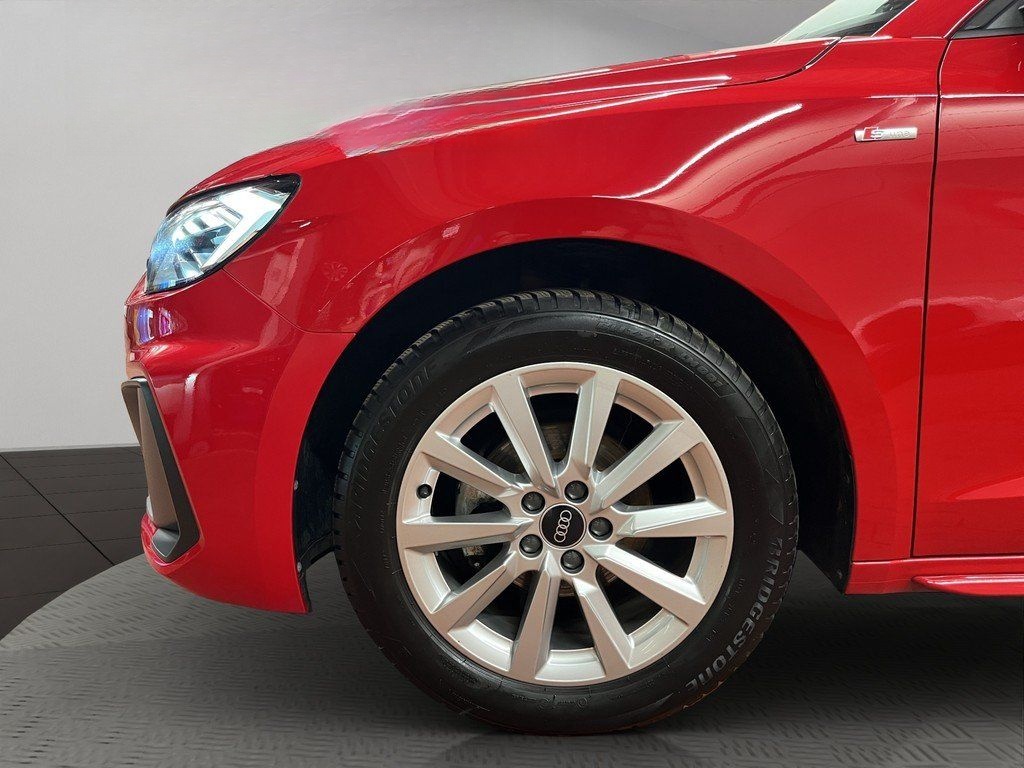 Audi A1 Sportb. 25 TFSI S tronic S line LED GRA Klima foto 3
