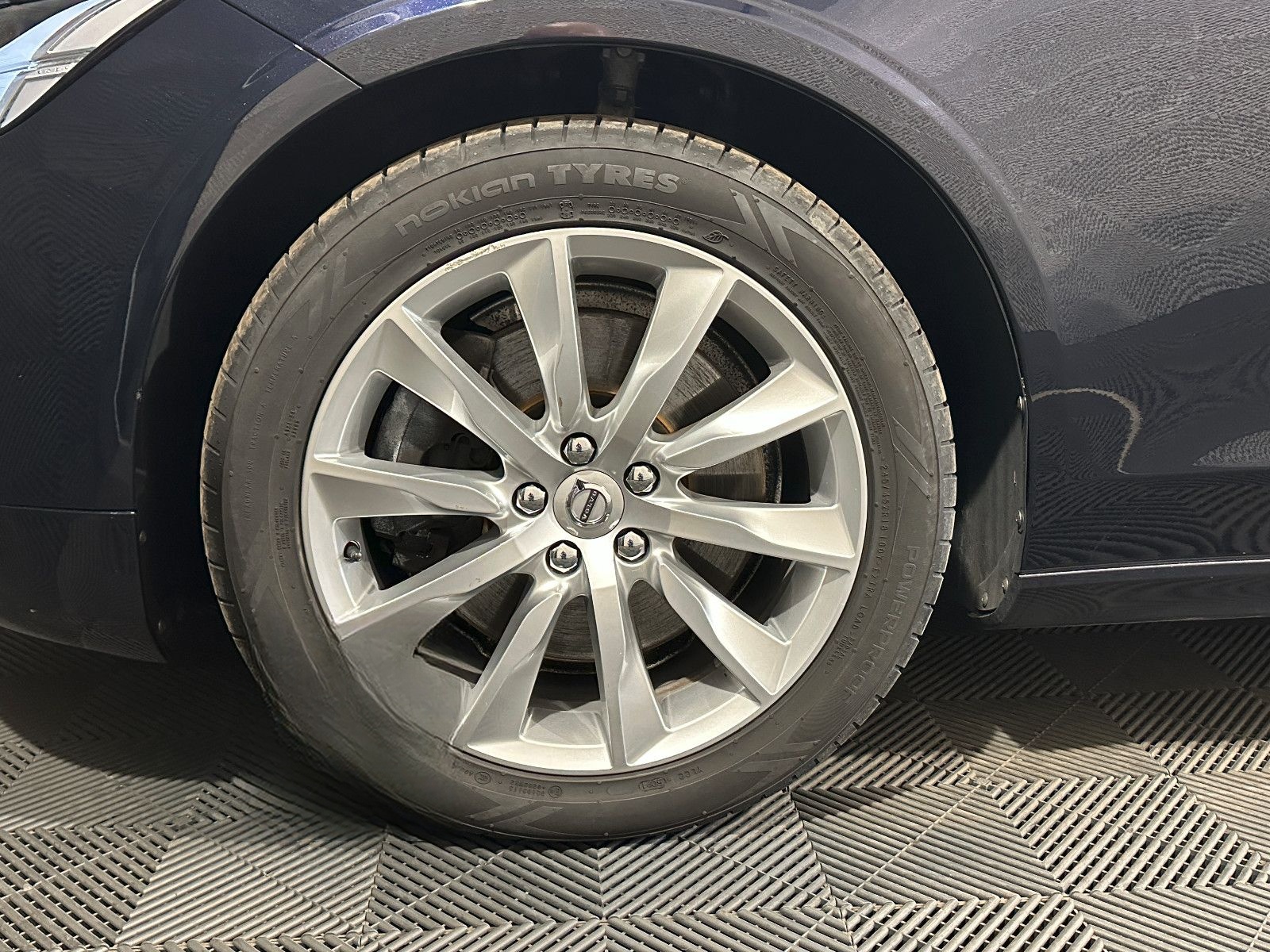 Volvo V90 Kombi AWD*MOMENTUM*LED-R.KAM-ST.H-MEMO-LEDER foto 11