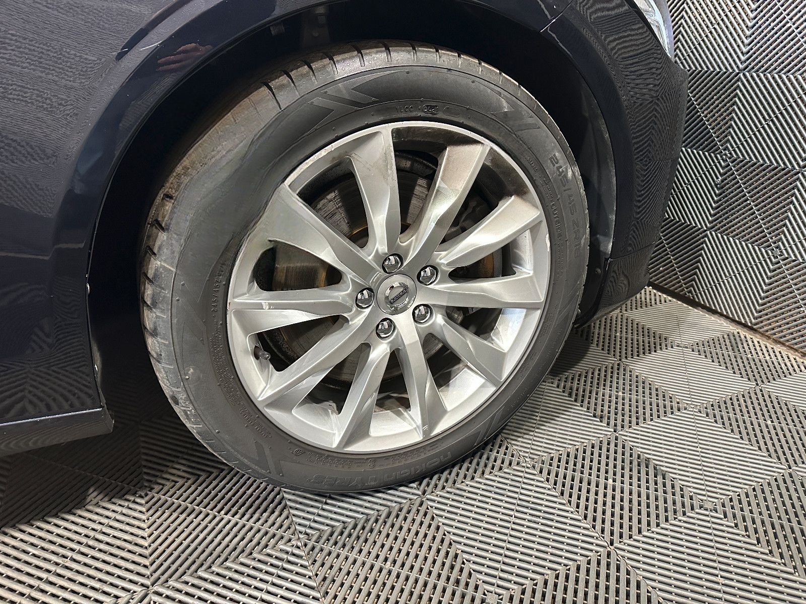 Volvo V90 Kombi AWD*MOMENTUM*LED-R.KAM-ST.H-MEMO-LEDER foto 9