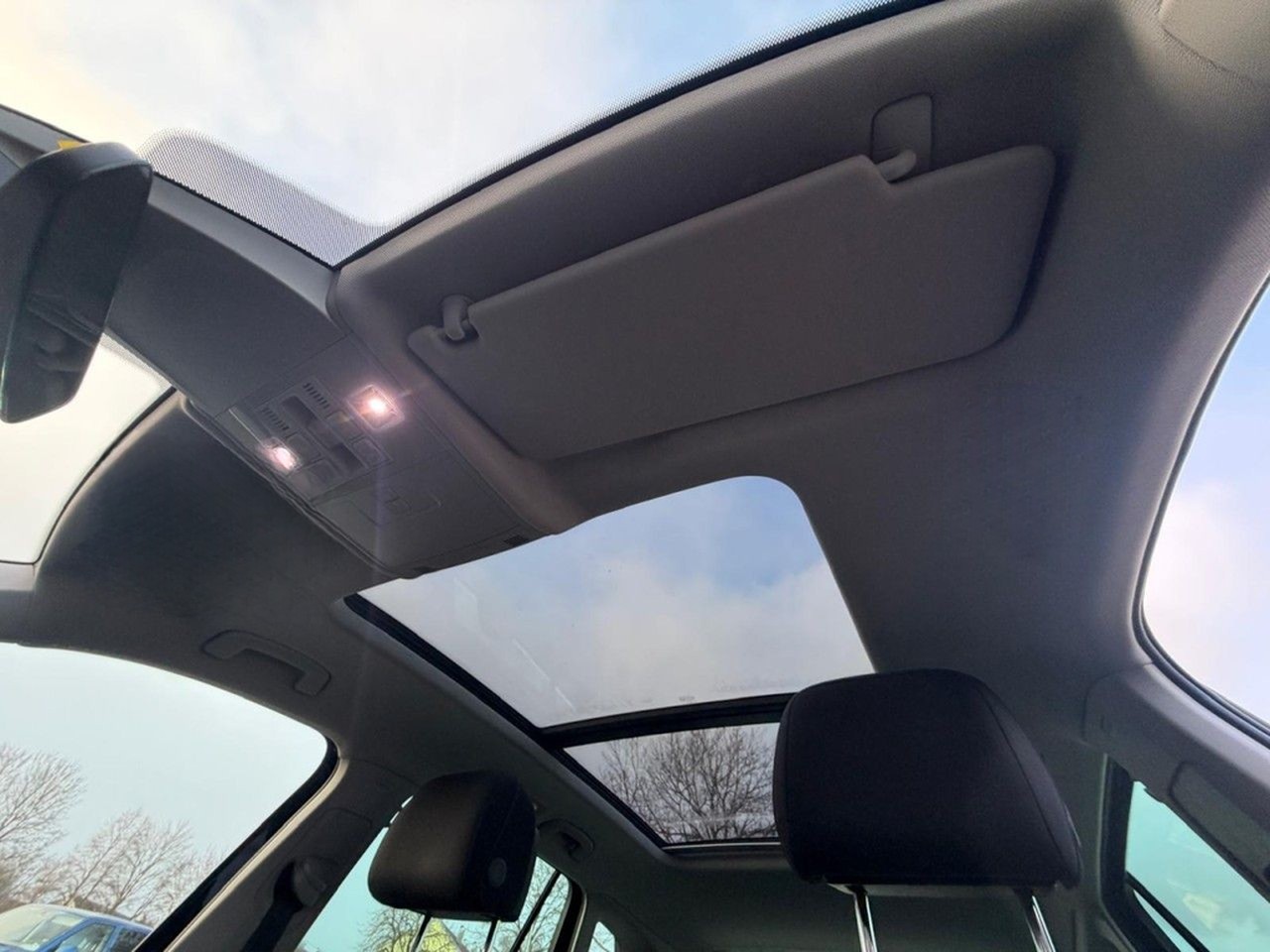 Volkswagen Tiguan Comfortline 1.5 BMT/Start-Stopp AUTOMATIK foto 25