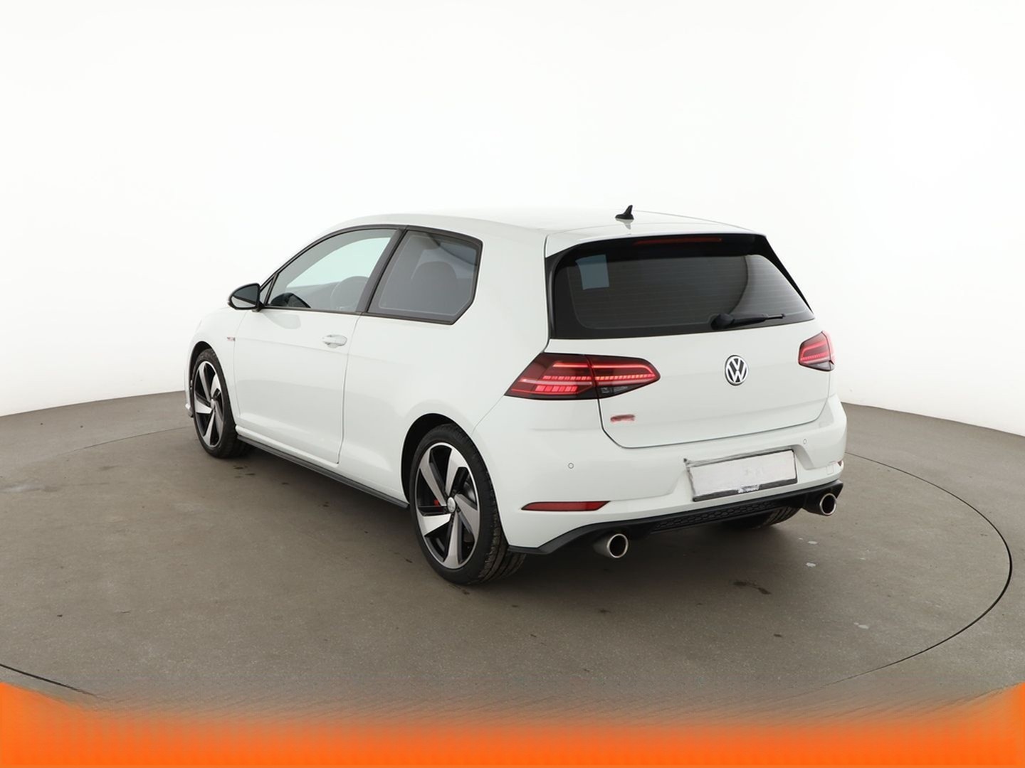 Volkswagen Golf VII 2.0 TSI GTI Performance BM Aut.*LED*PDC foto 4