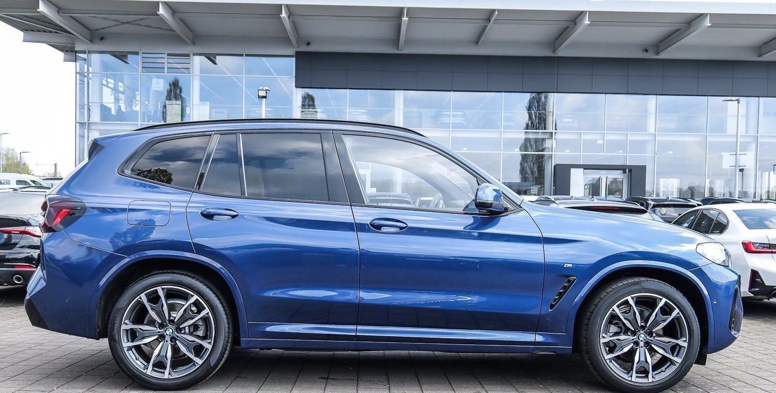 BMW X3 xDrive20d M Sport AHK RFK NAVI LED PDC V+H foto 10