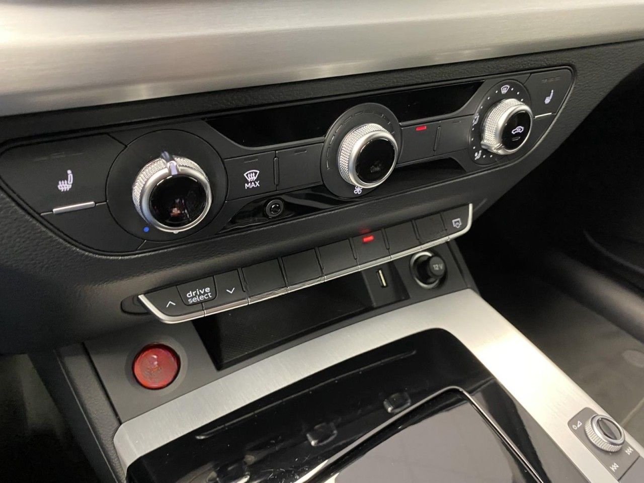 Audi SQ5 3.0 TDI quattro Klima Navi Rückfahrkamera foto 14