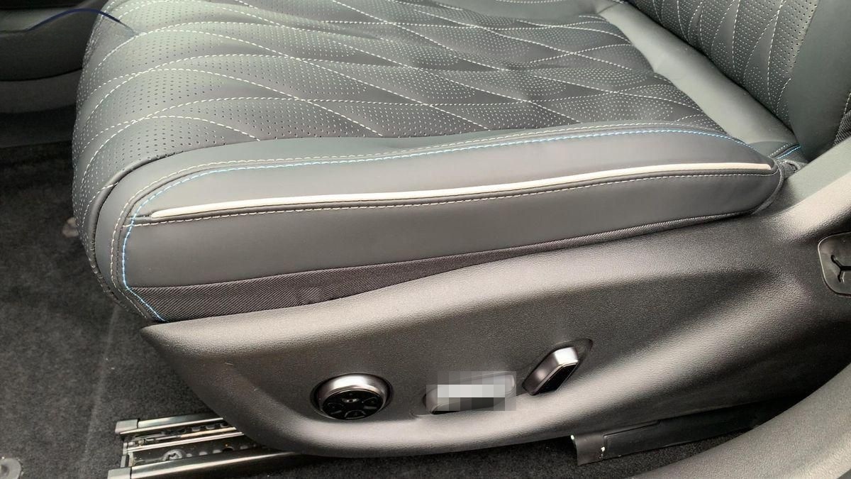 BYD Seal Design Wärmepumpe Alu KA LED Link LRH NAV N foto 13