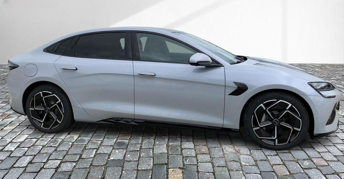 BYD Seal Design Wärmepumpe Alu KA LED Link LRH NAV N foto 4