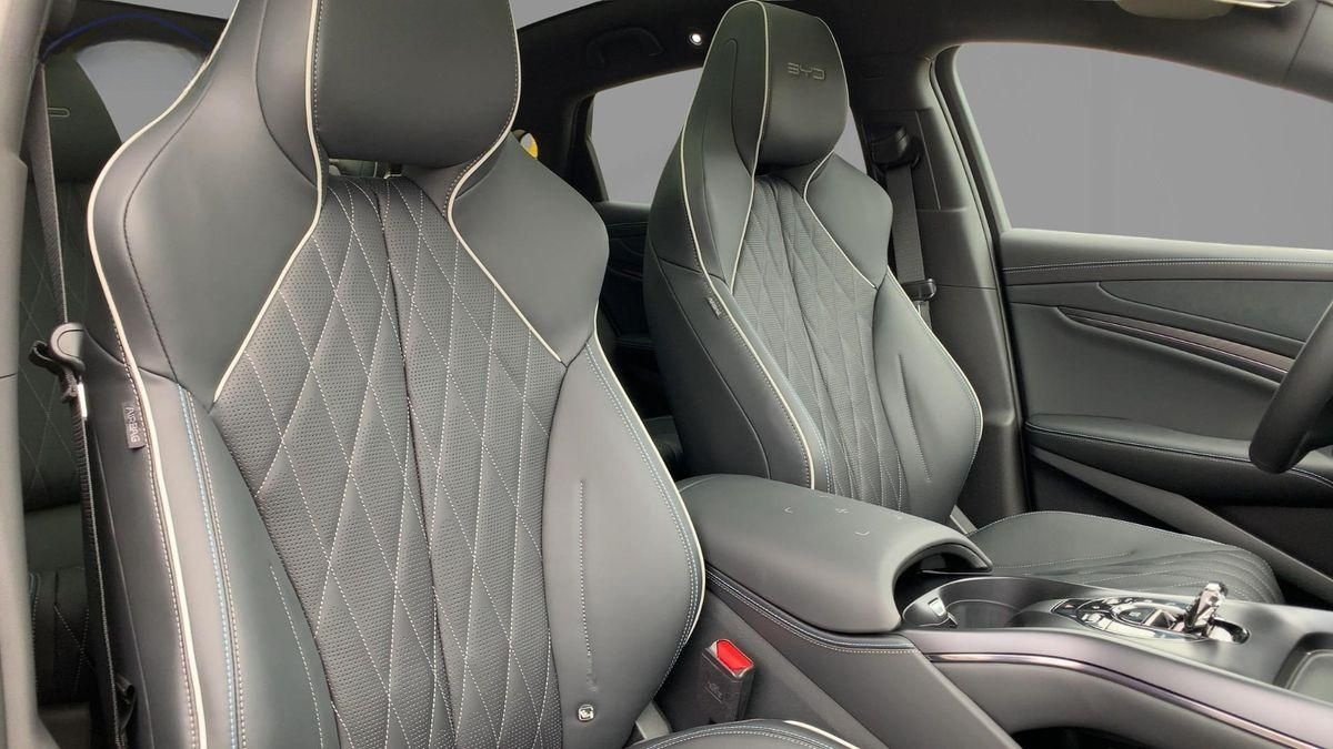 BYD Seal Design Wärmepumpe Alu KA LED Link LRH NAV N foto 6