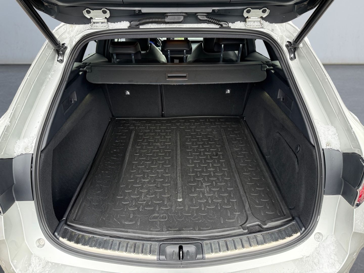 Toyota Corolla 2.0 Hybrid TS Lounge*Pano*Matrix*ACC*SHZ foto 15