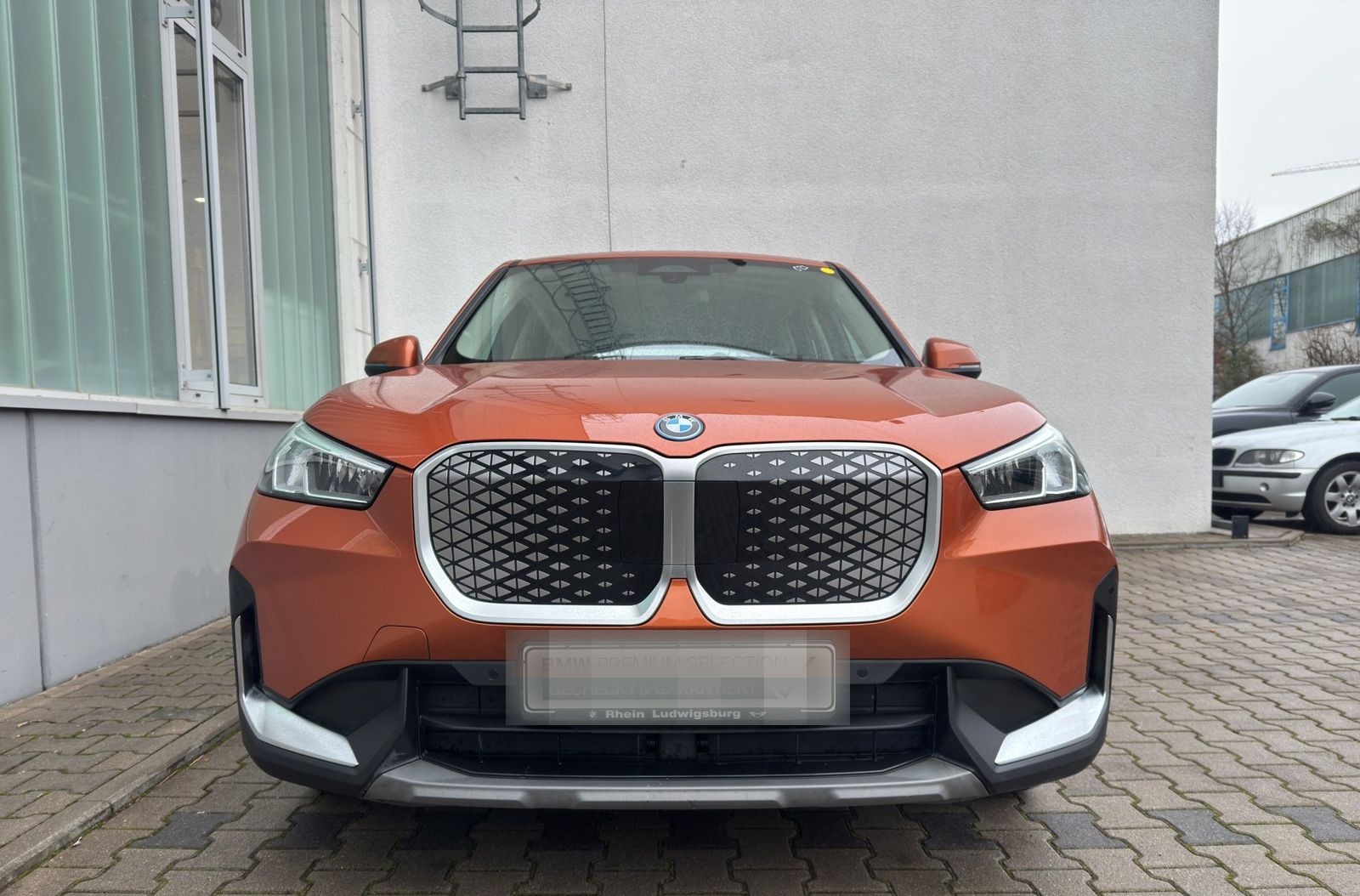 BMW iX1 xDrive30 LED Navi ParkAs SHZ foto 4