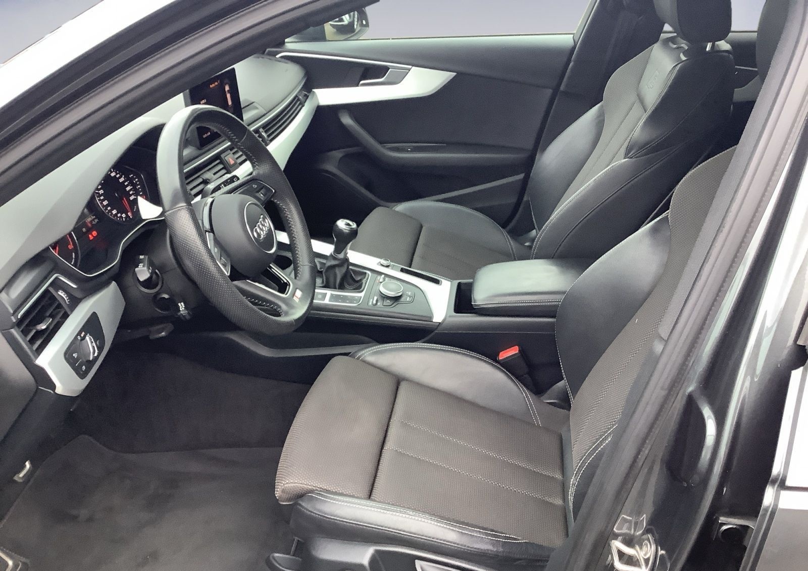 Audi A4 Avant 35 TFSI S-Line MMI-NAVI+LED+OPTIKPAKET foto 9