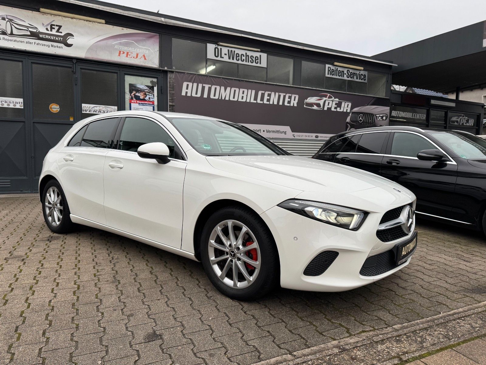 Mercedes-Benz A 180 *Autom - T.Leder - Navi - LED - Tempo++ foto 2