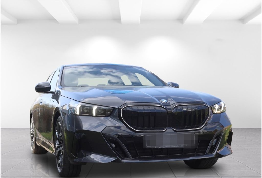 BMW 540 dxDriveMSport+AHK+Navi+HUD+360 Kamera+Leder foto 2
