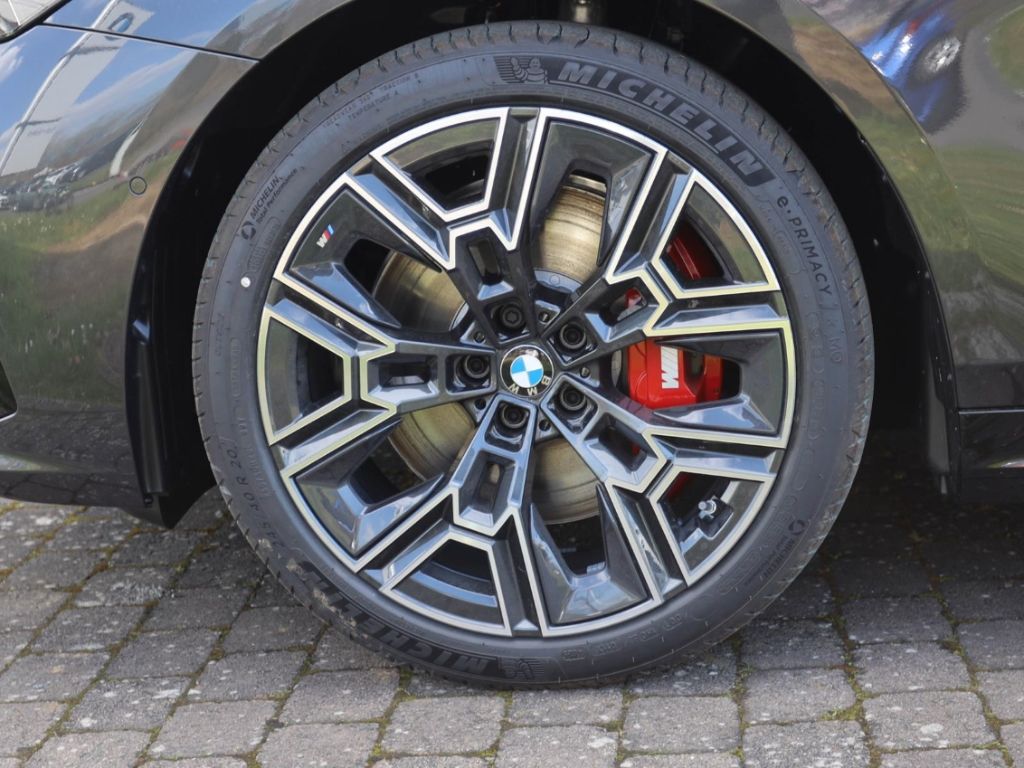 BMW 540 dxDriveMSport+AHK+Navi+HUD+360 Kamera+Leder foto 5