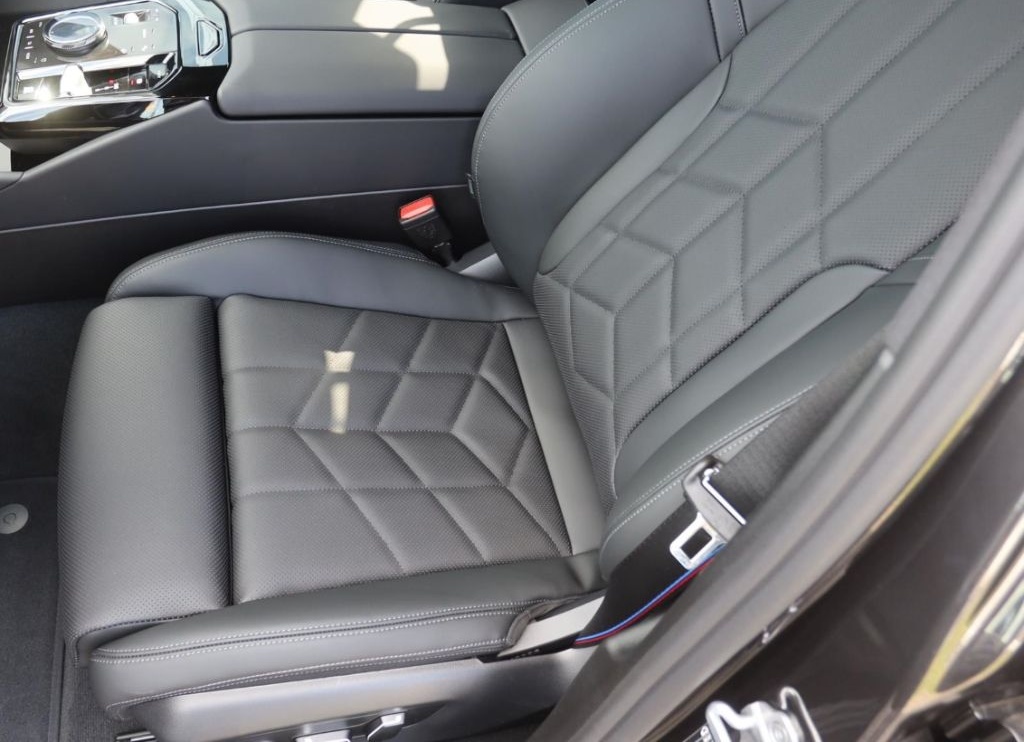 BMW 540 dxDriveMSport+AHK+Navi+HUD+360 Kamera+Leder foto 7