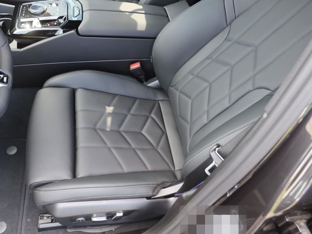 BMW 540 dxDriveMSport+AHK+Navi+HUD+360 Kamera+Leder foto 10