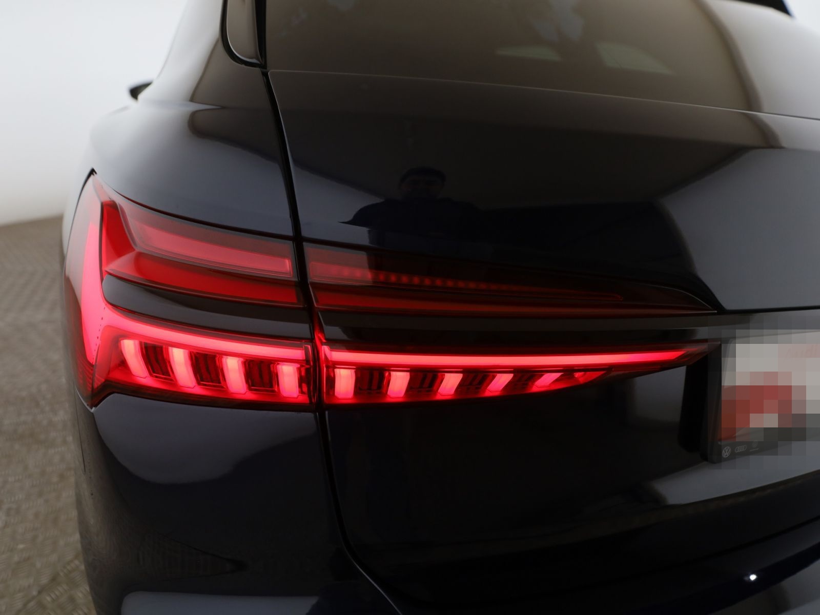 Audi A6 Avant 55 TFSIe quattro sport HYBRID+Pano+AHK+ foto 11