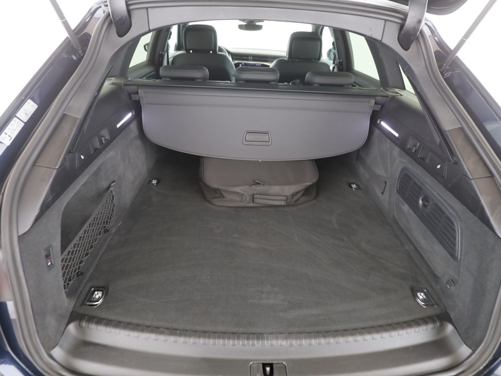 Audi A6 Avant 55 TFSIe quattro sport HYBRID+Pano+AHK+ foto 20