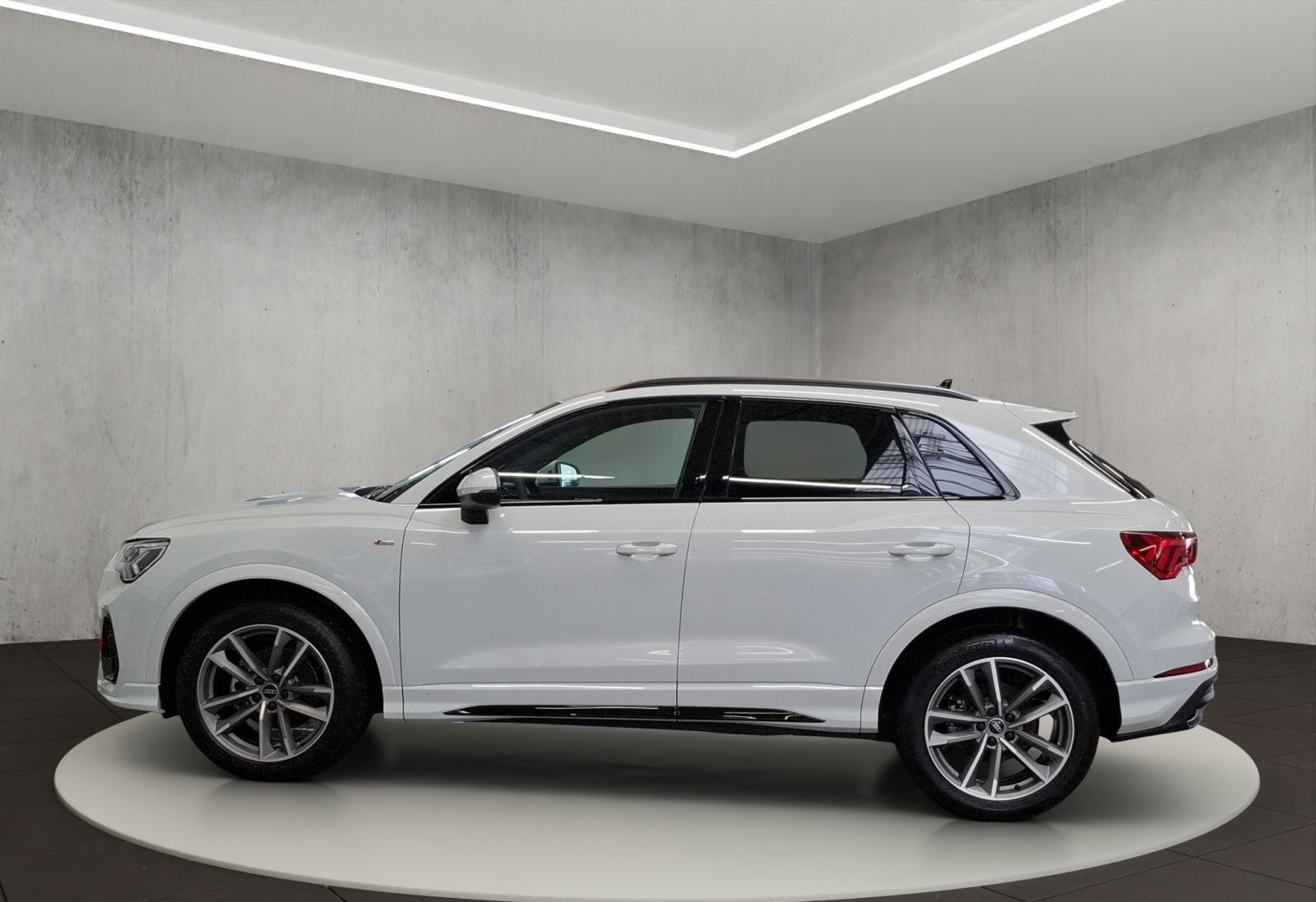 Audi Q3 S line 35 TDI 110(150) kW(PS) S tronic foto 2