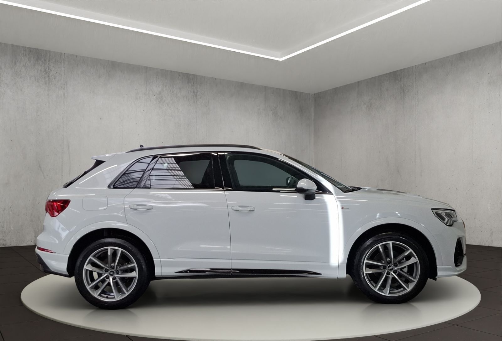 Audi Q3 S line 35 TDI 110(150) kW(PS) S tronic foto 6