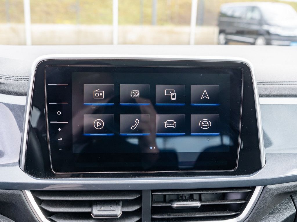 Volkswagen T-Roc Style 2.0 l TDI 4M DSG AHK STANDHZ. ACC BT foto 13