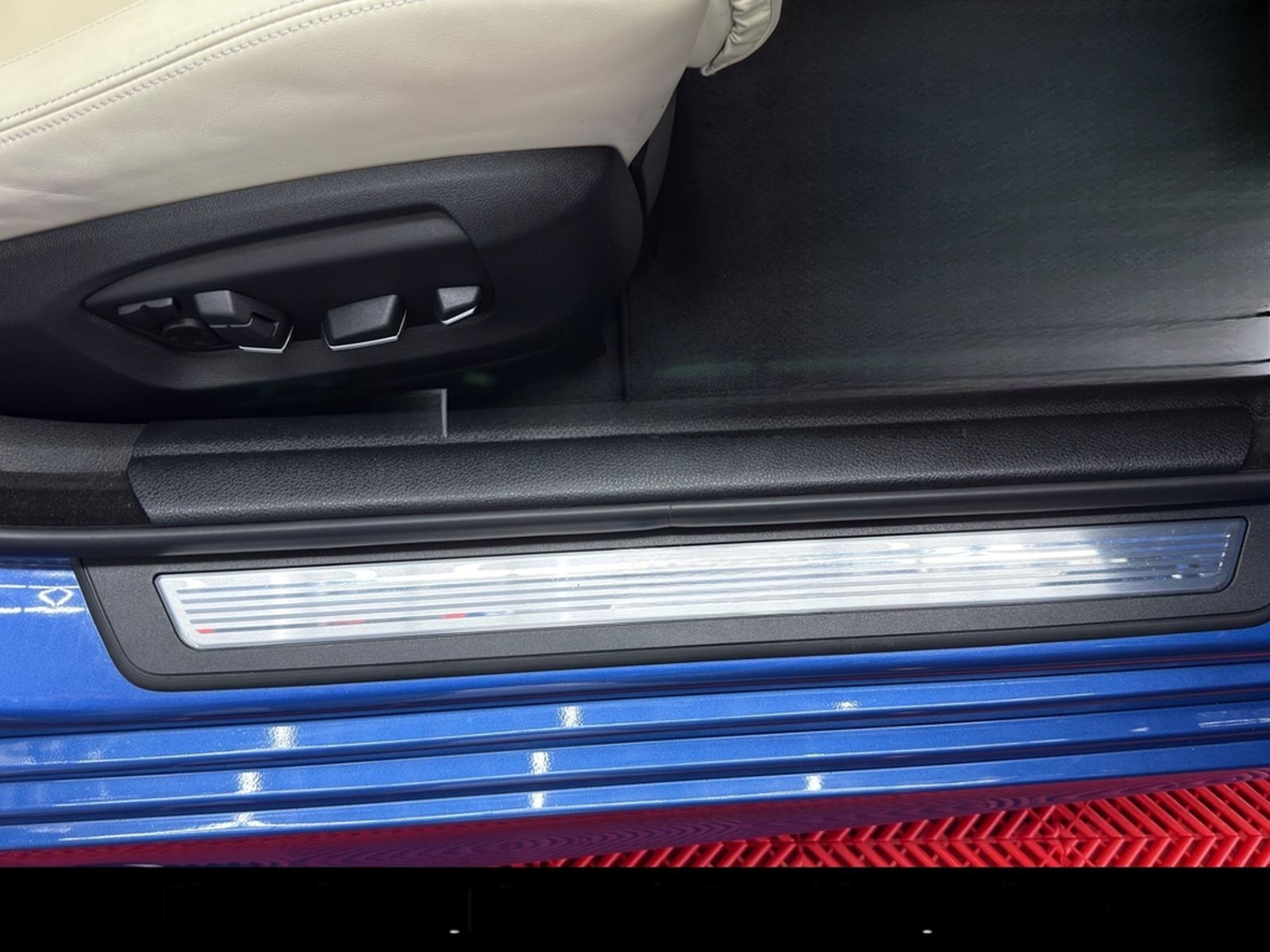 BMW M5 F10 Competition M-DKG *HUD*TV* foto 23