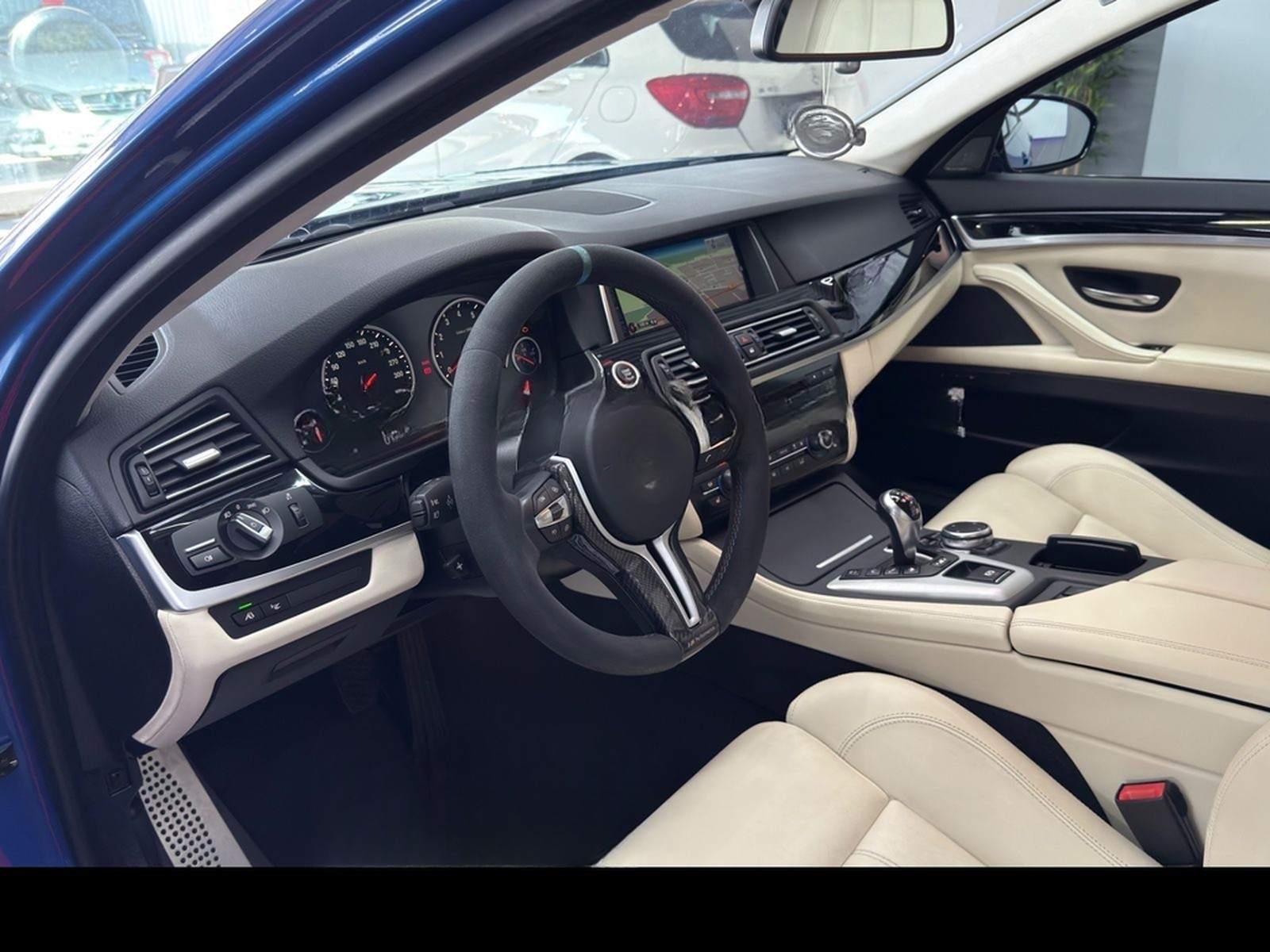 BMW M5 F10 Competition M-DKG *HUD*TV* foto 4