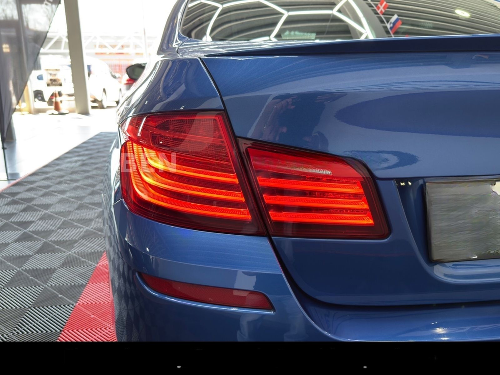BMW M5 F10 Competition M-DKG *HUD*TV* foto 31