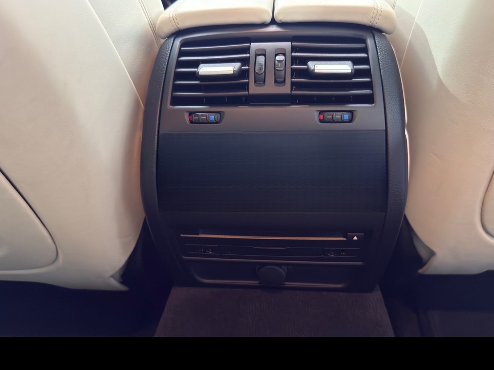 BMW M5 F10 Competition M-DKG *HUD*TV* foto 39