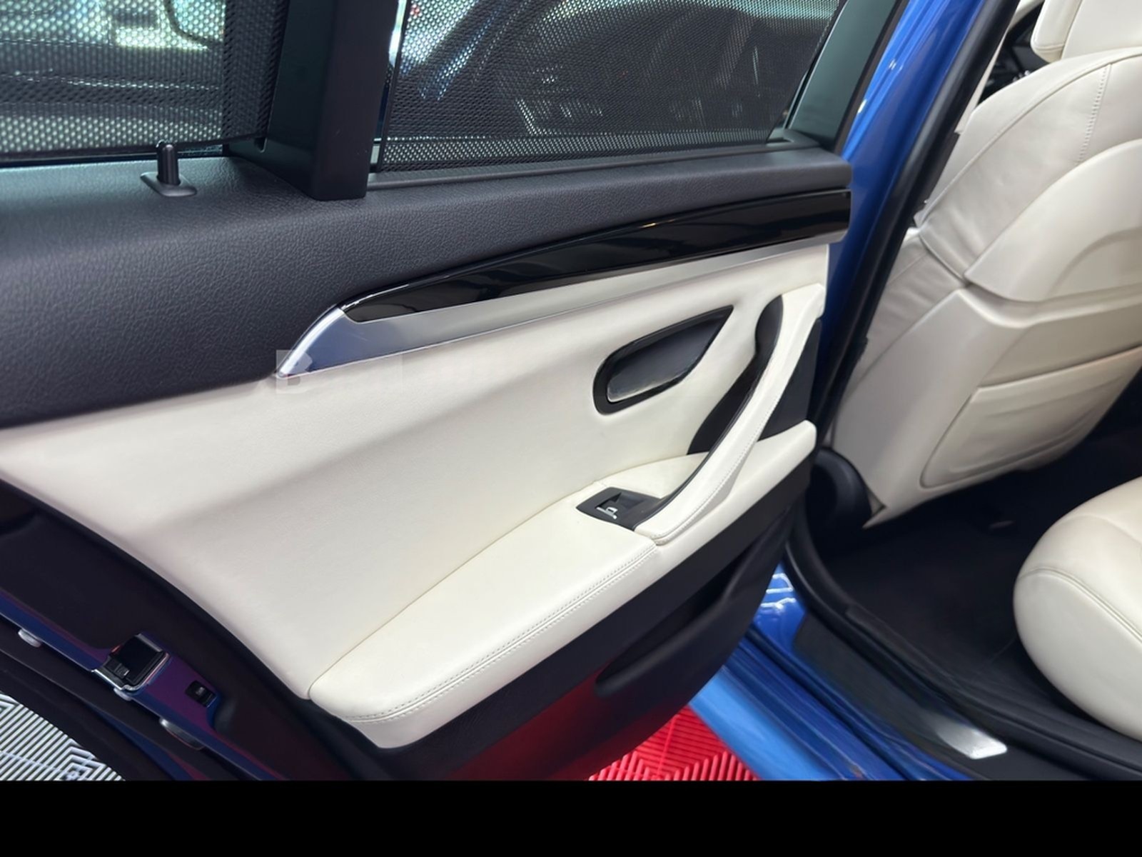 BMW M5 F10 Competition M-DKG *HUD*TV* foto 41