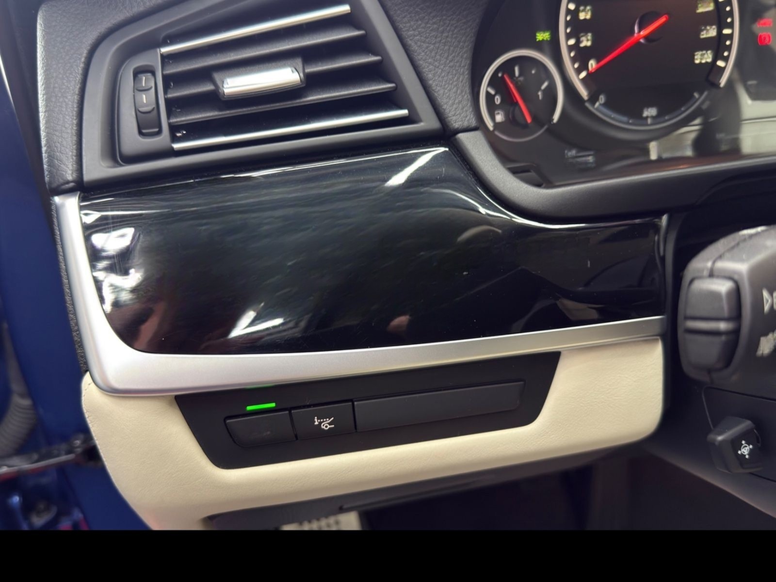 BMW M5 F10 Competition M-DKG *HUD*TV* foto 43