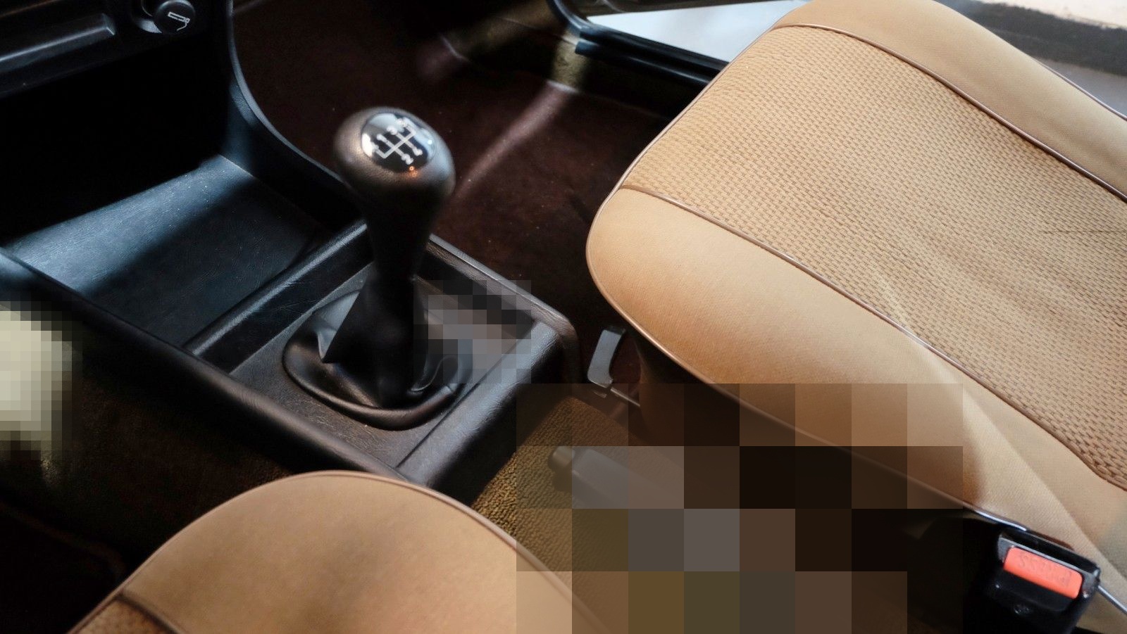 BMW 323i, 5-Gang-Getriebe! foto 10
