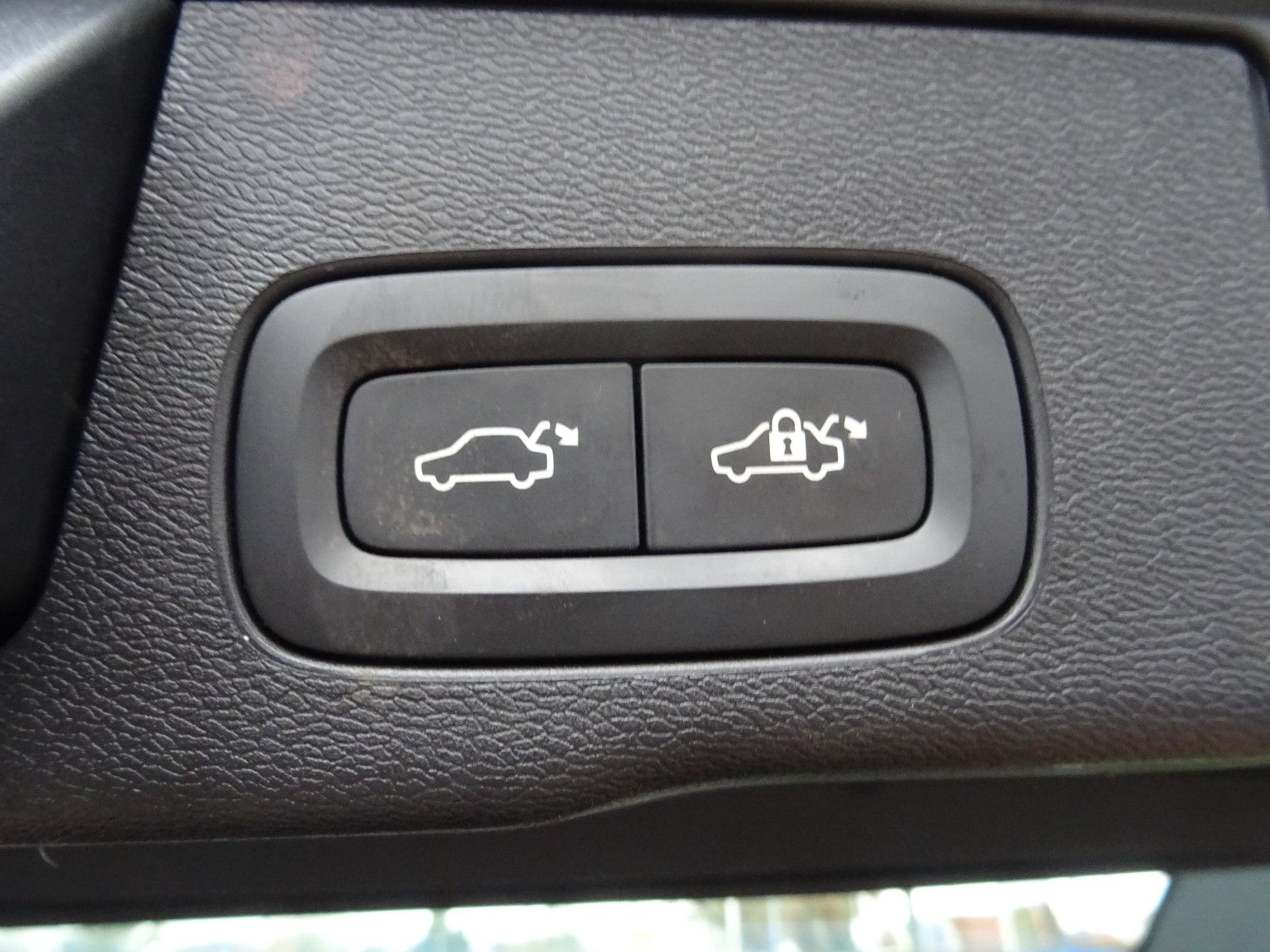 Volvo XC 60 R Design AWD-Autom-LED-Leder-AHK foto 15