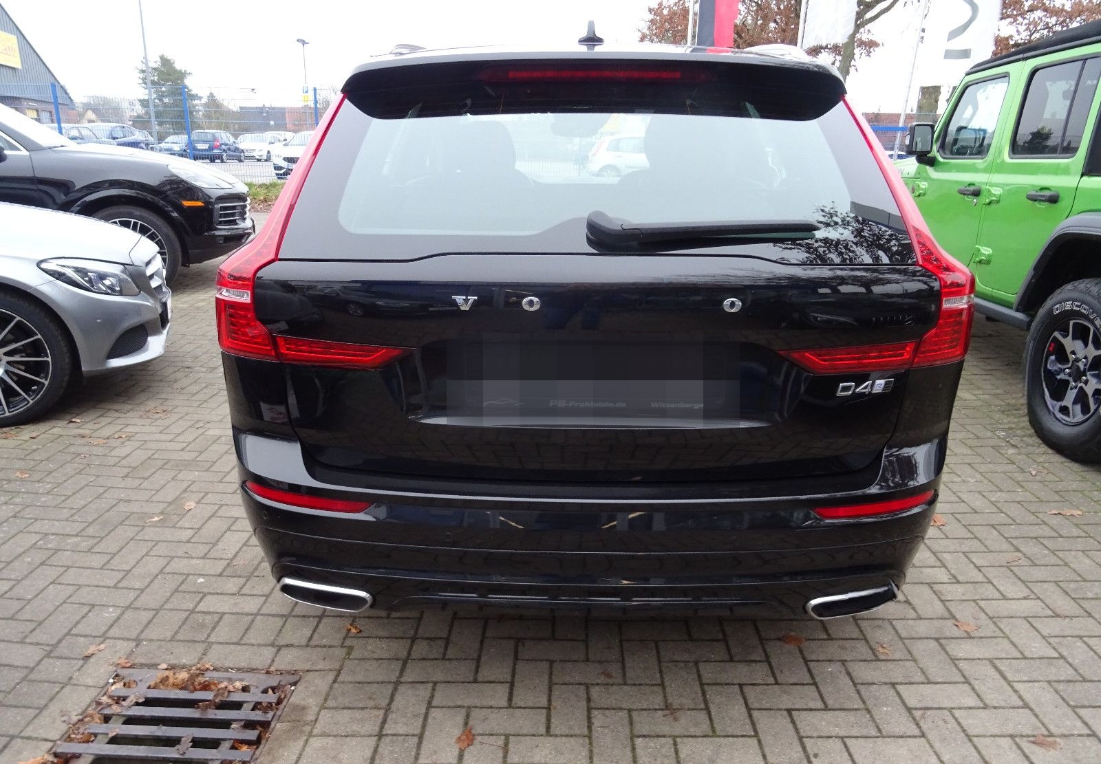 Volvo XC 60 R Design AWD-Autom-LED-Leder-AHK foto 4