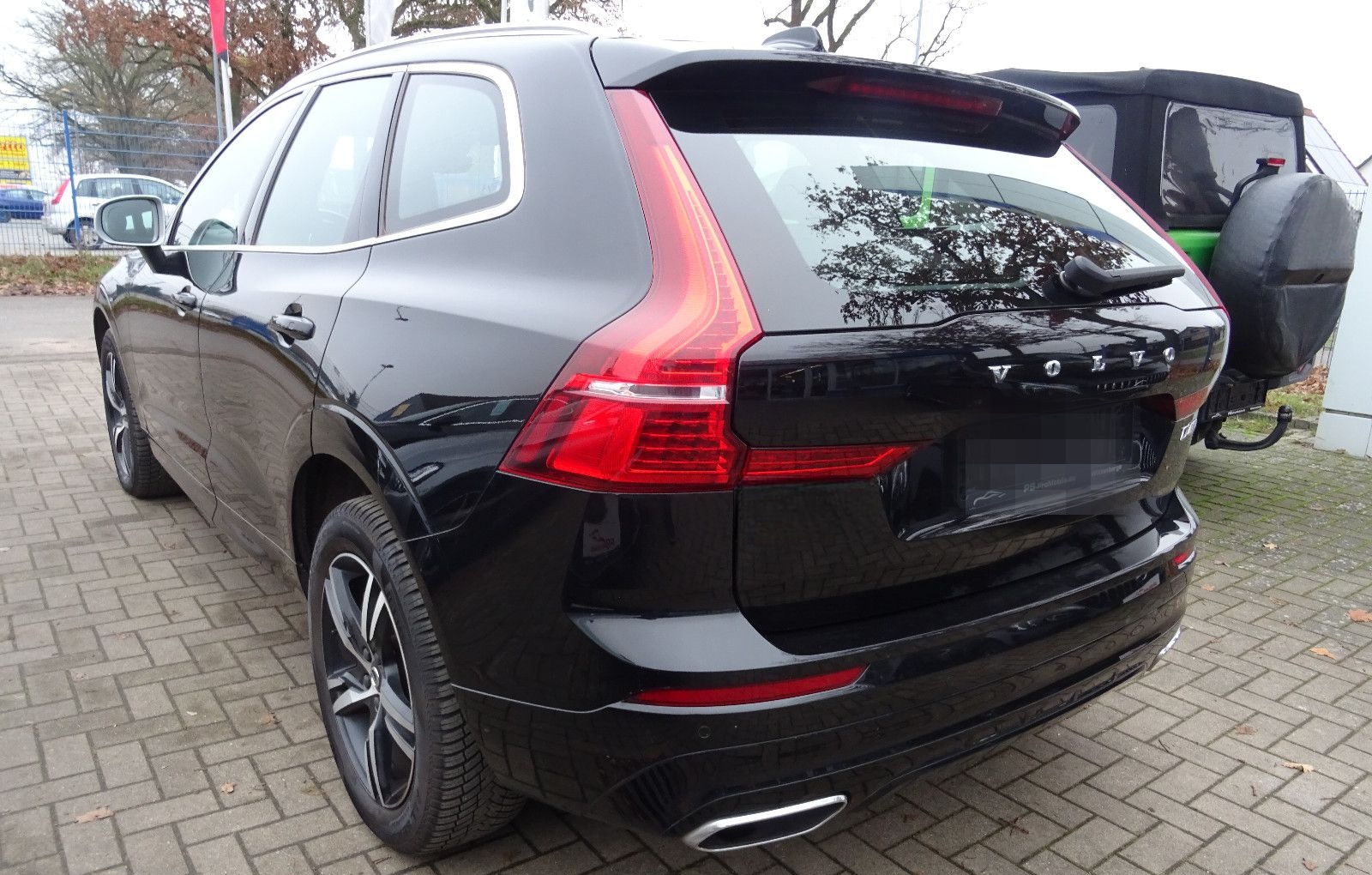 Volvo XC 60 R Design AWD-Autom-LED-Leder-AHK foto 7