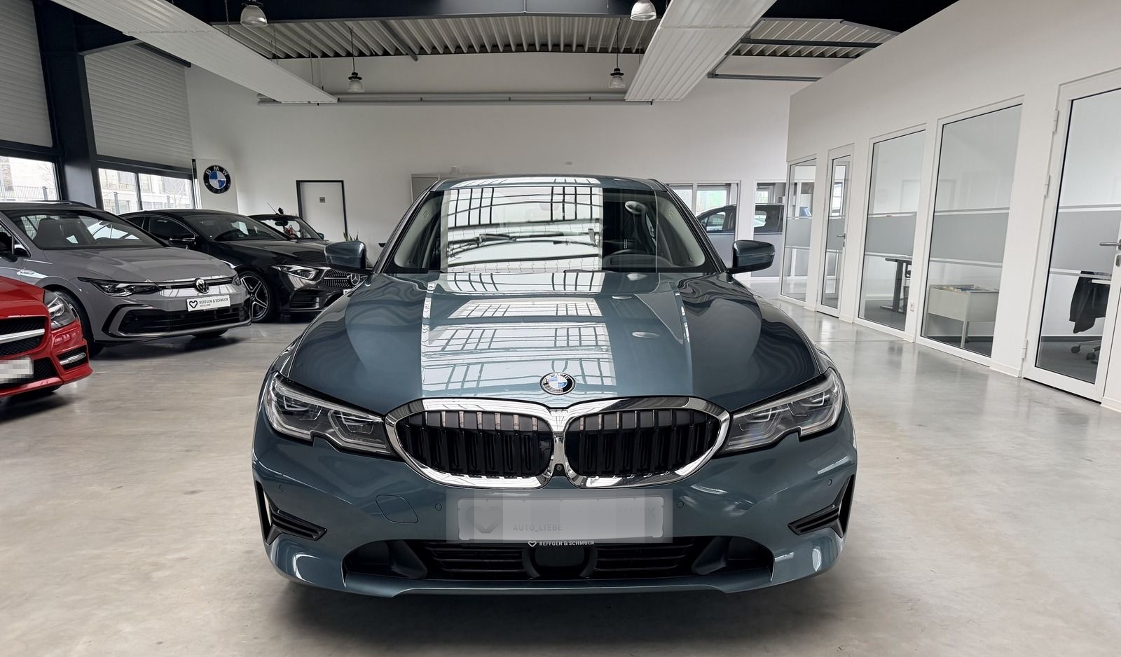 BMW 320 ADVANTAGE NAV+LASER+DISPLAY+HARMAN+STANDHEIZ foto 2