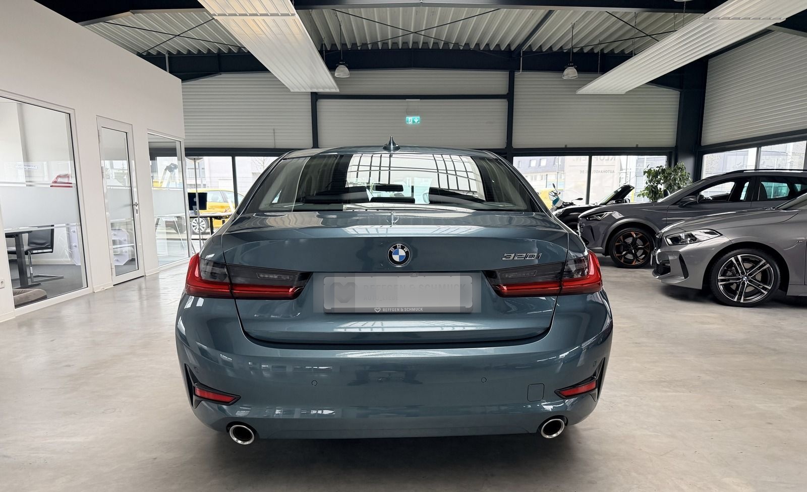 BMW 320 ADVANTAGE NAV+LASER+DISPLAY+HARMAN+STANDHEIZ foto 3