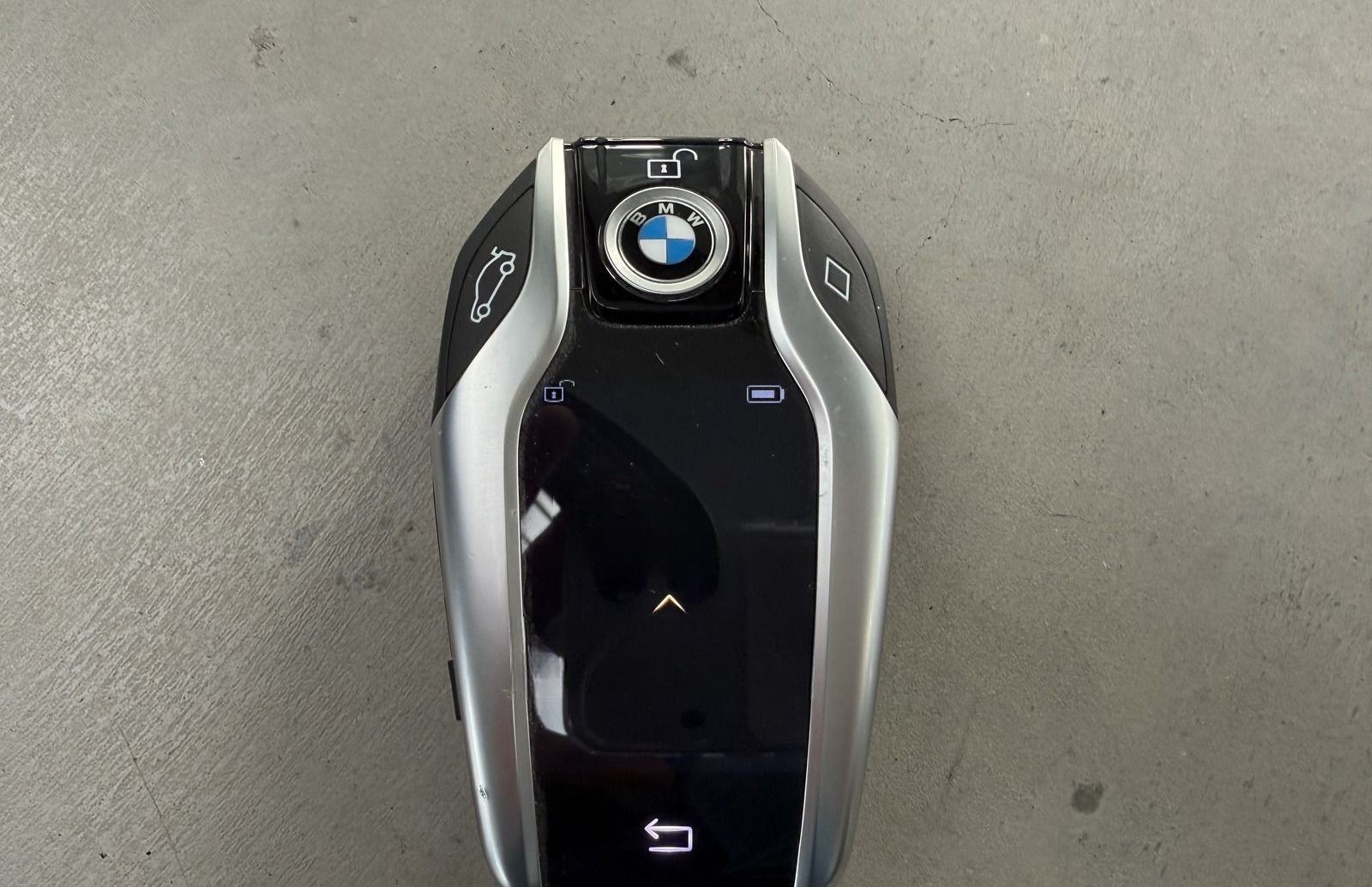 BMW 320 ADVANTAGE NAV+LASER+DISPLAY+HARMAN+STANDHEIZ foto 4