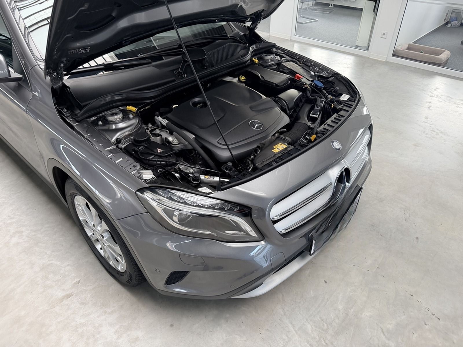 Mercedes-Benz GLA 200 STYLE AUTOMATIK+NAVI+XENON+E-HECKKLAPPE+ foto 16