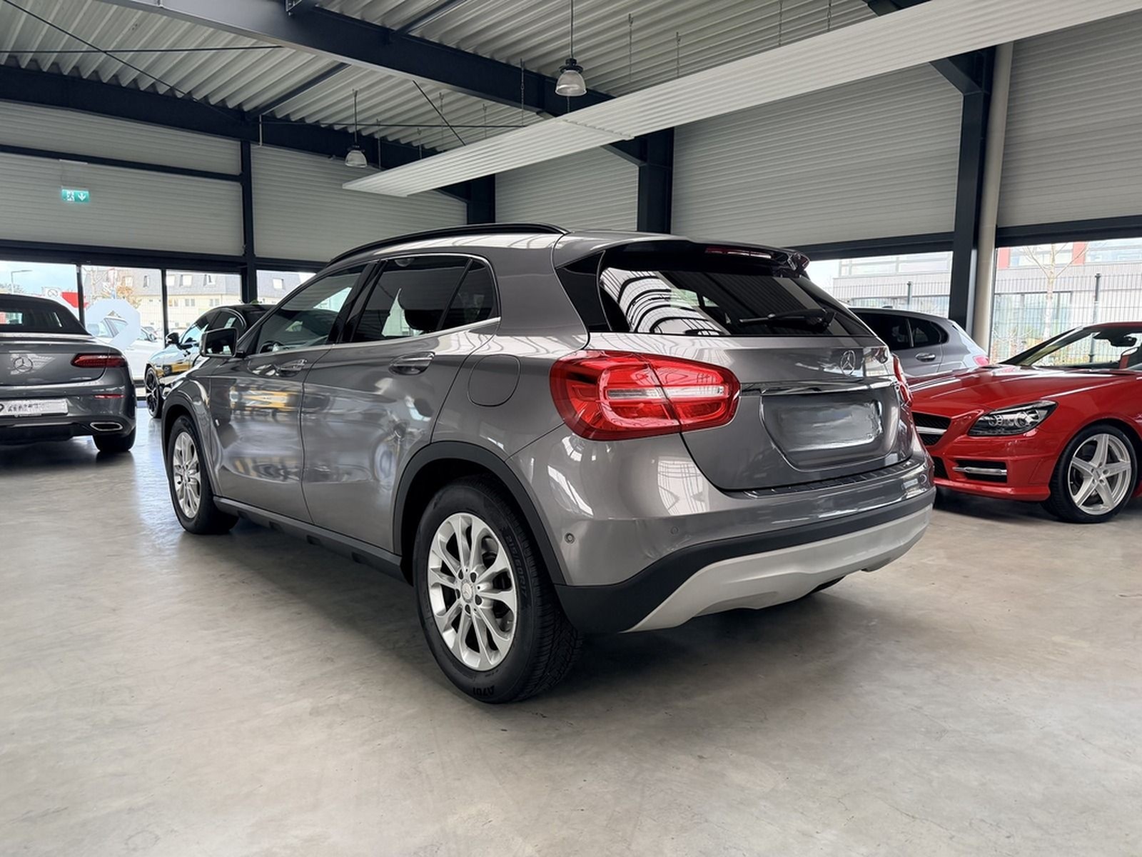 Mercedes-Benz GLA 200 STYLE AUTOMATIK+NAVI+XENON+E-HECKKLAPPE+ foto 23