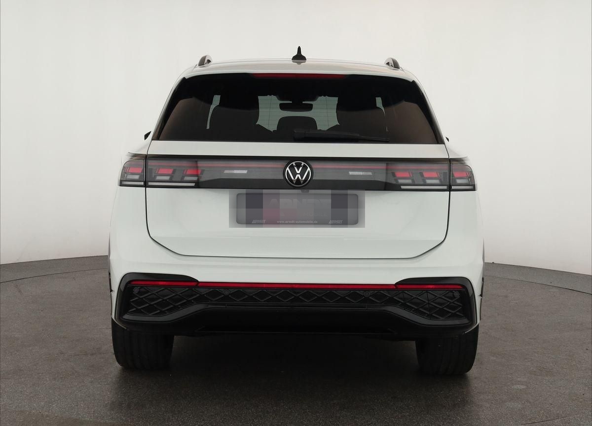 Volkswagen Tiguan 2.0 TSI DSG 4M R-Line IQ Pano Nav Key 360 foto 6