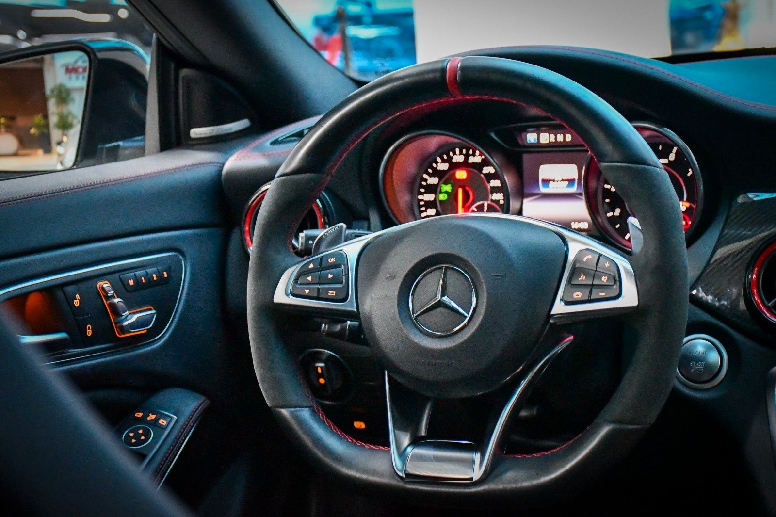 Mercedes-Benz CLA 45 AMG SB 4Matic Performance AMG Pano Harman foto 18