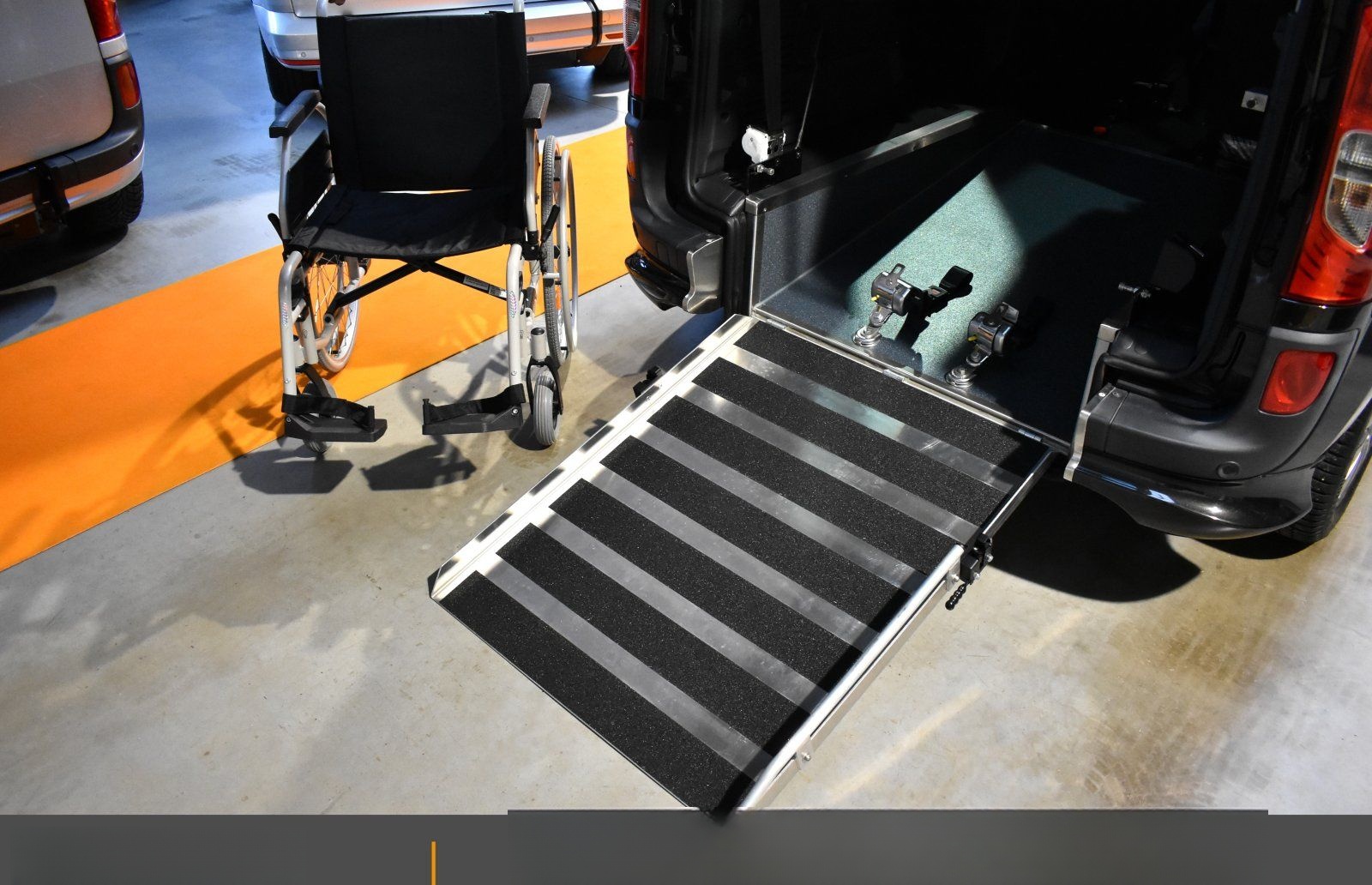 Mercedes-Benz Citan 112 Tourer Edition Hartmann Tuning rollstu foto 8