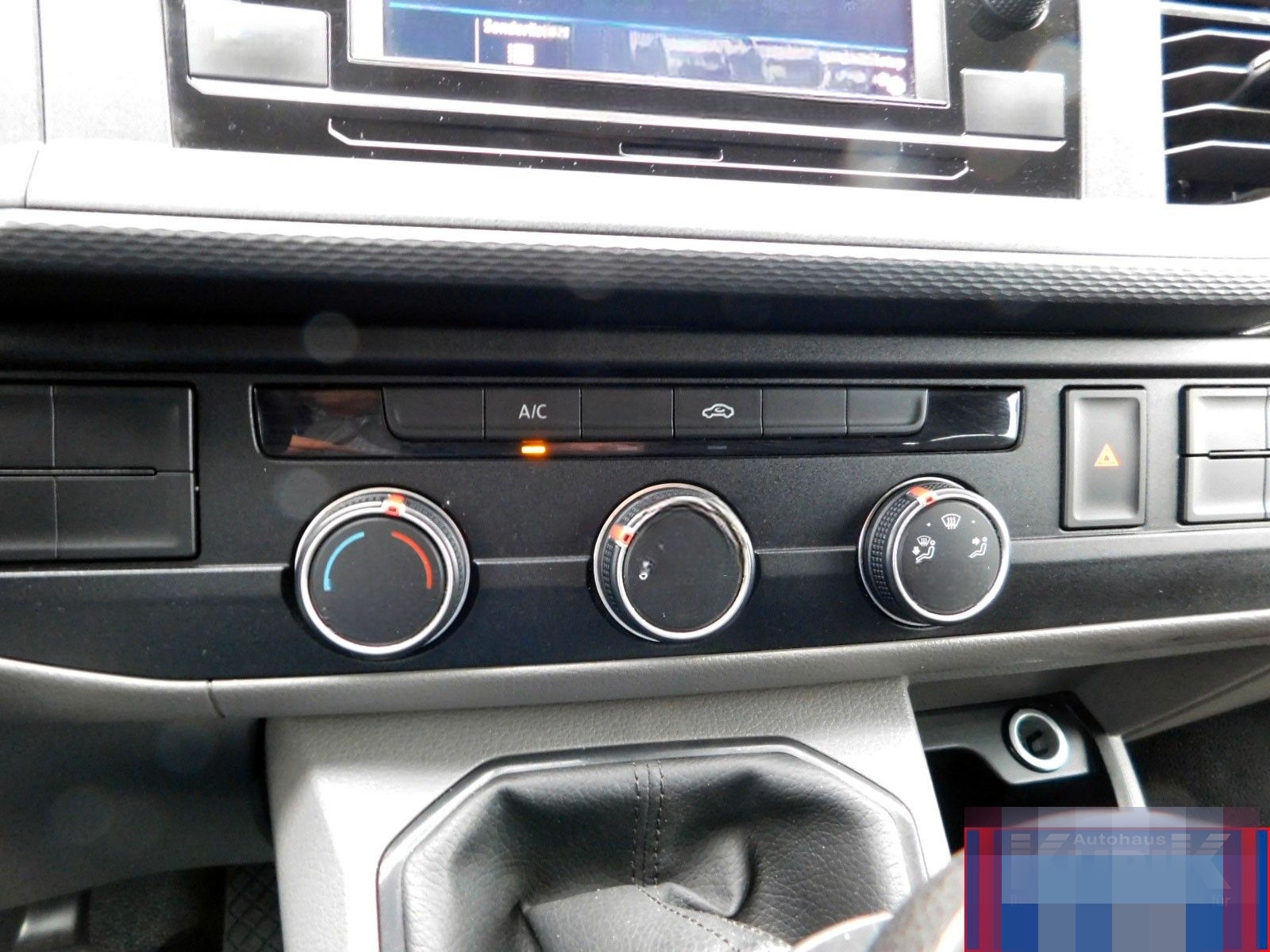 Volkswagen T6.1 Kombi langer Radstand 2,0 TDI 9 Sitzer+AppC foto 11