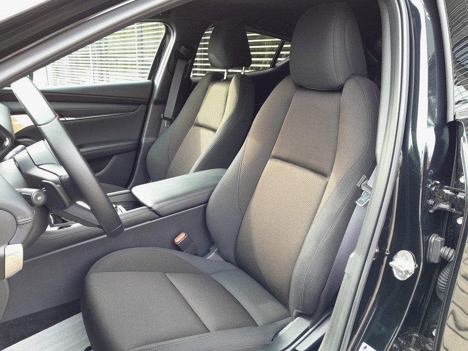 Mazda 3 SKY-X (186PS) 6AT EXCL. SoMo GULF mit MATRIX-L foto 11